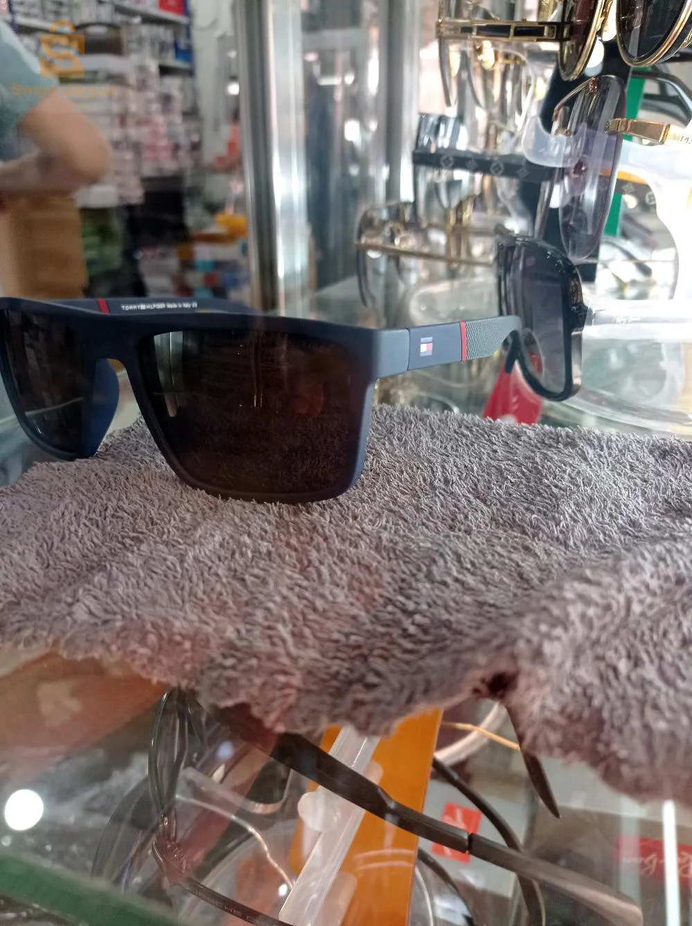 نضارات شمسية
model polarisés
livraison gratuite.oran