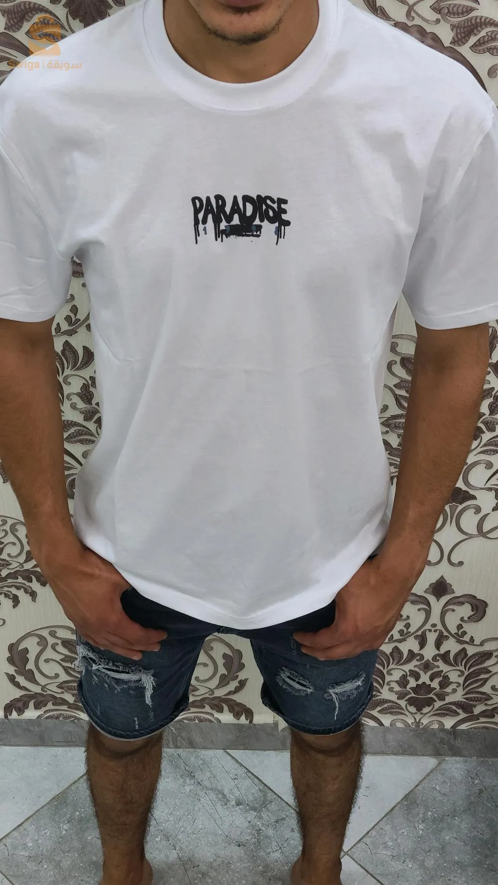 Chemises neuves, de haute qualité