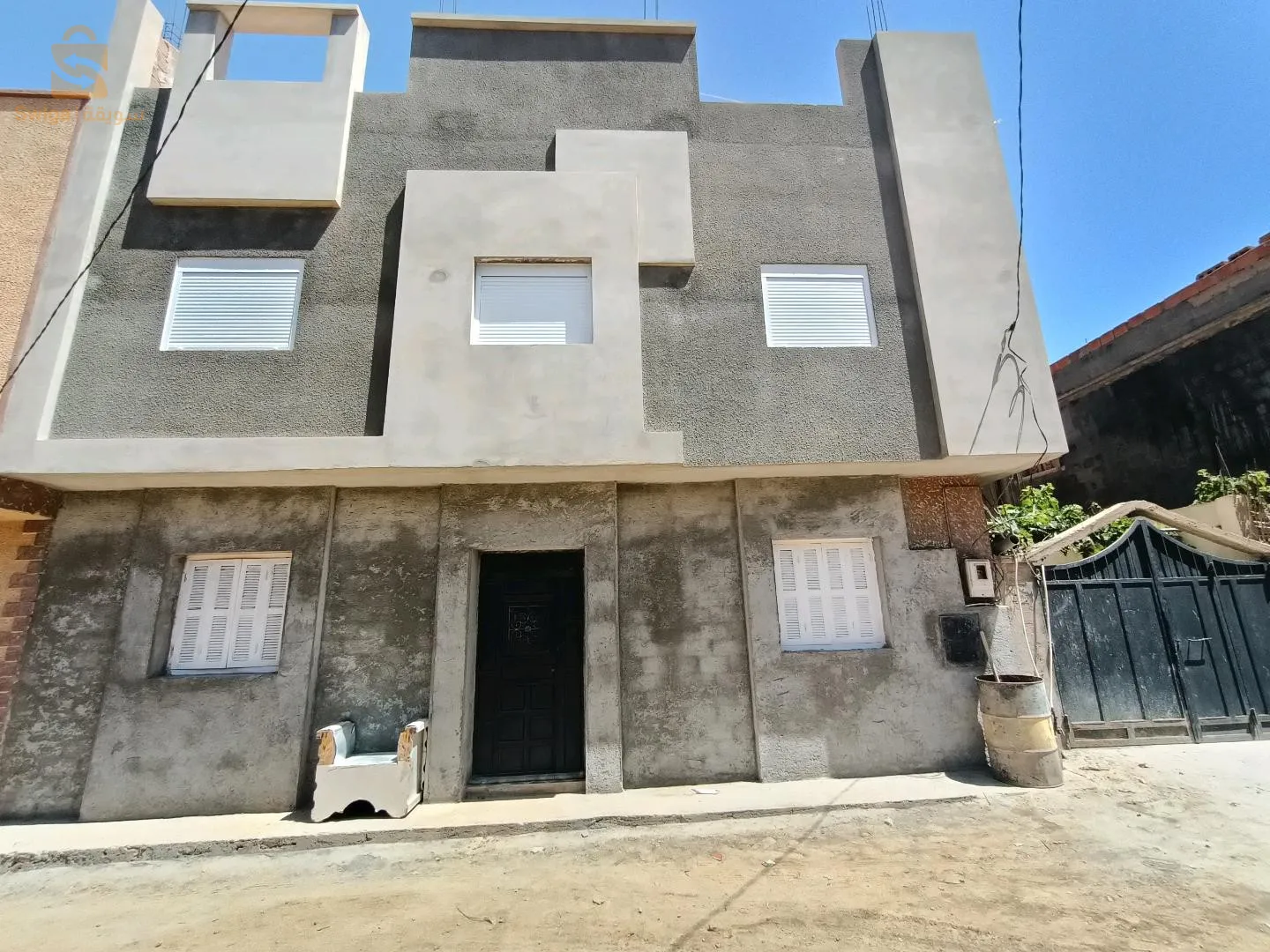 يرا
Miserda lafaga Bade