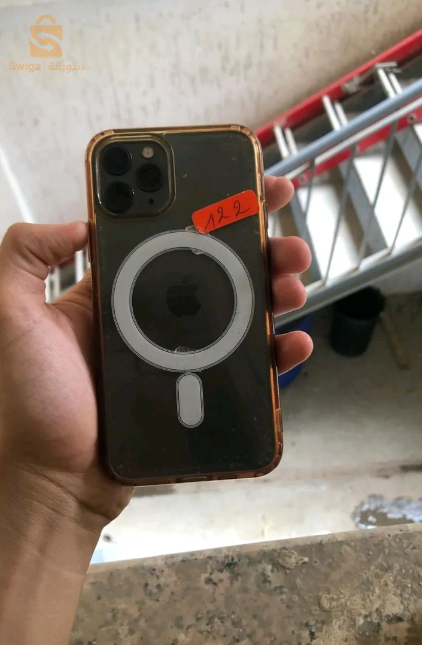 la far🚨 iPhone 11 pro
