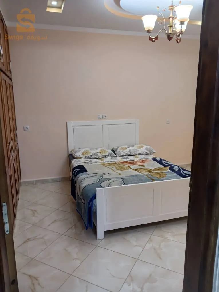 شقق مجهزة للكراء بشايب راسو مرسى بن مهيدي تبعد عن البحر حوالي 4.5كم.