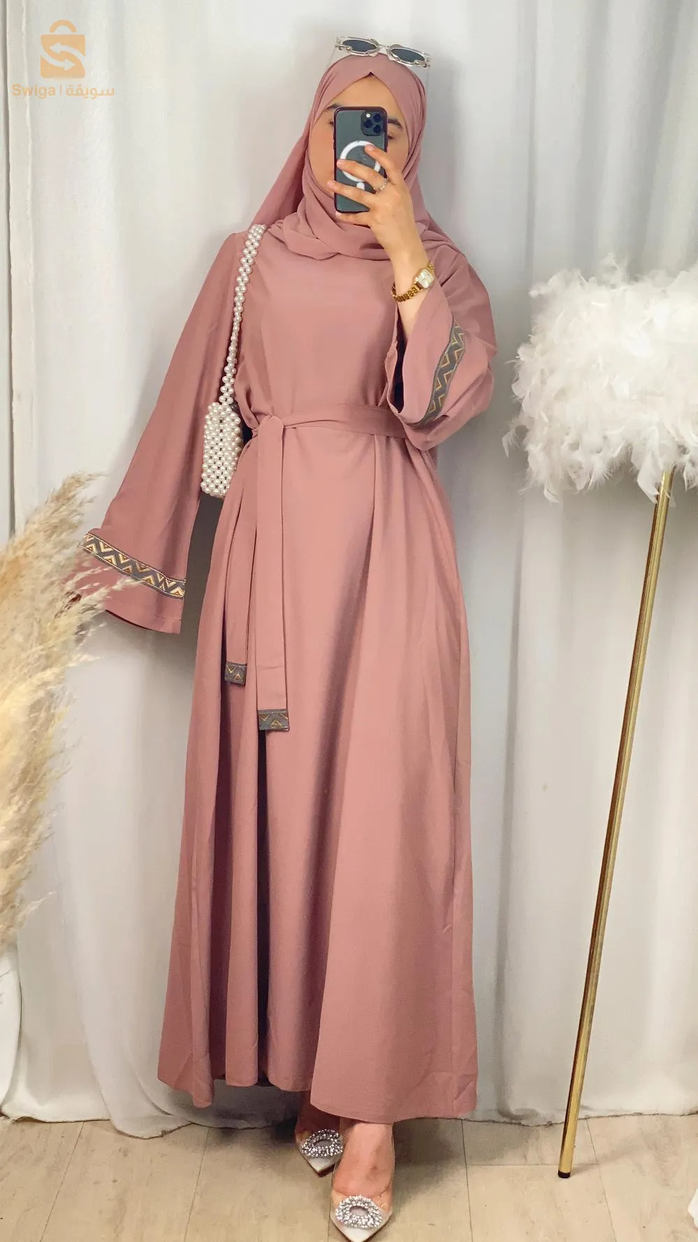 Instagram:  bouchra._brand