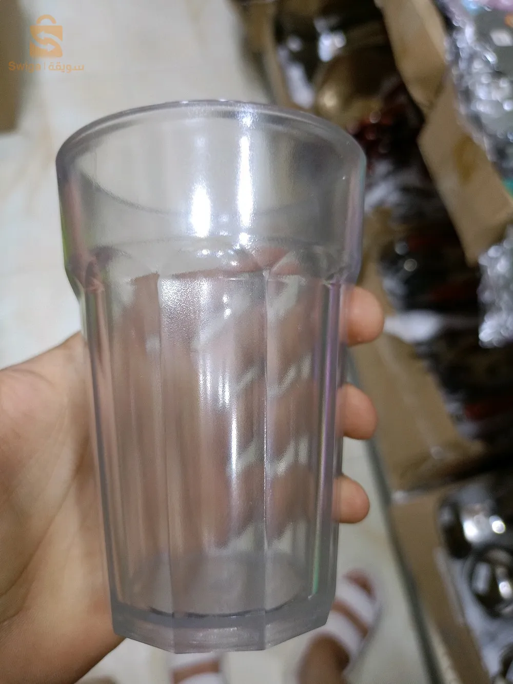 كأس غير قابل للكسر