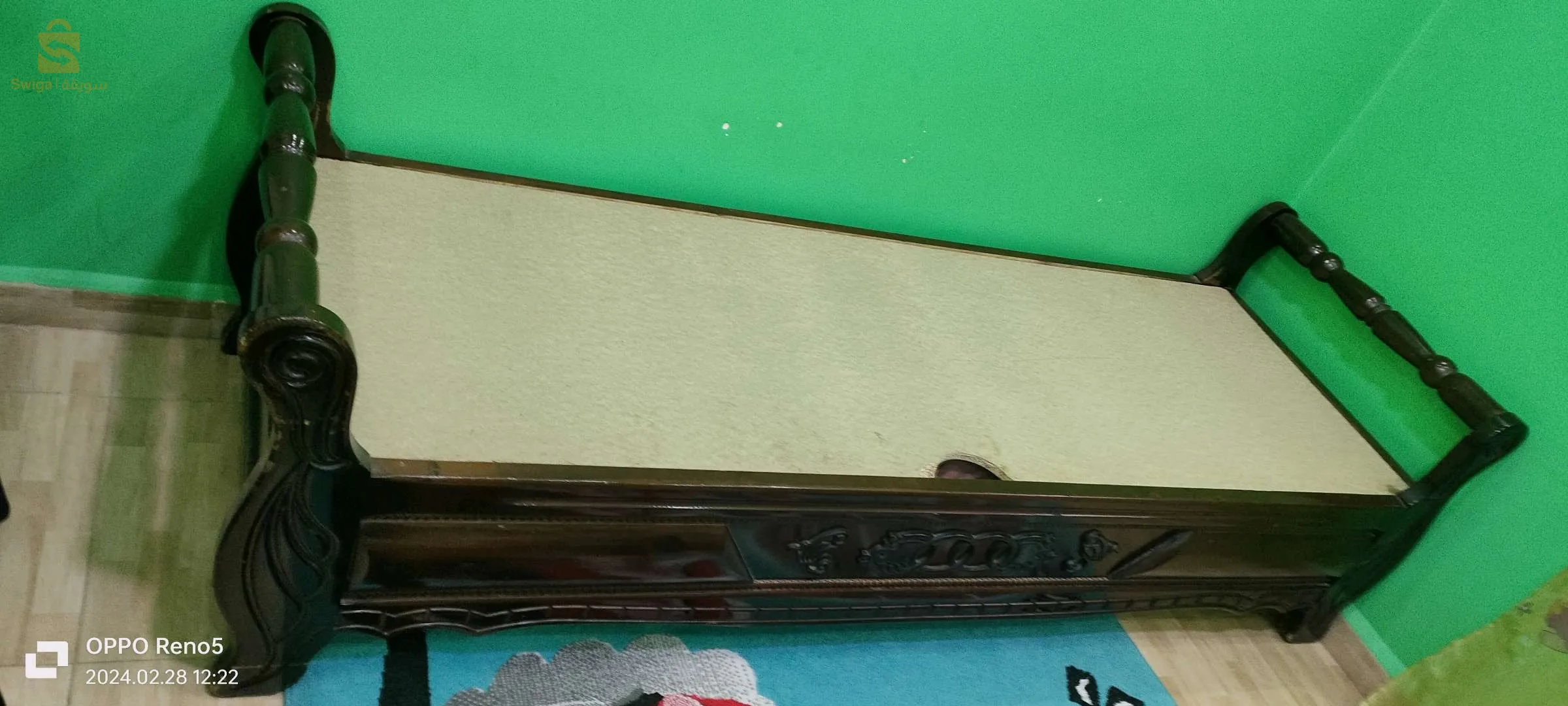 Deux canapés bon état