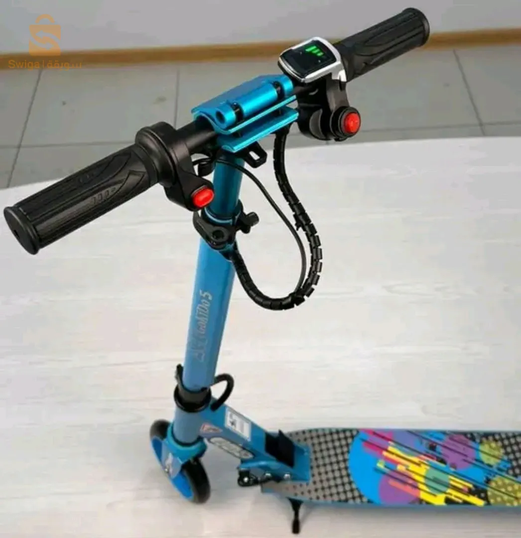 Trottinette ACE Électrique 
متوفرة في اللون الأزرق والوردي
A vendre trottinette enfants 
marque ACE Ace scooter electrique goKido 5
Vitesse maximale 10-15 km/h
Charge maximale 60 Kg
Batterie 10 Km
27000دج
0665955230فب👉 Viber Watts