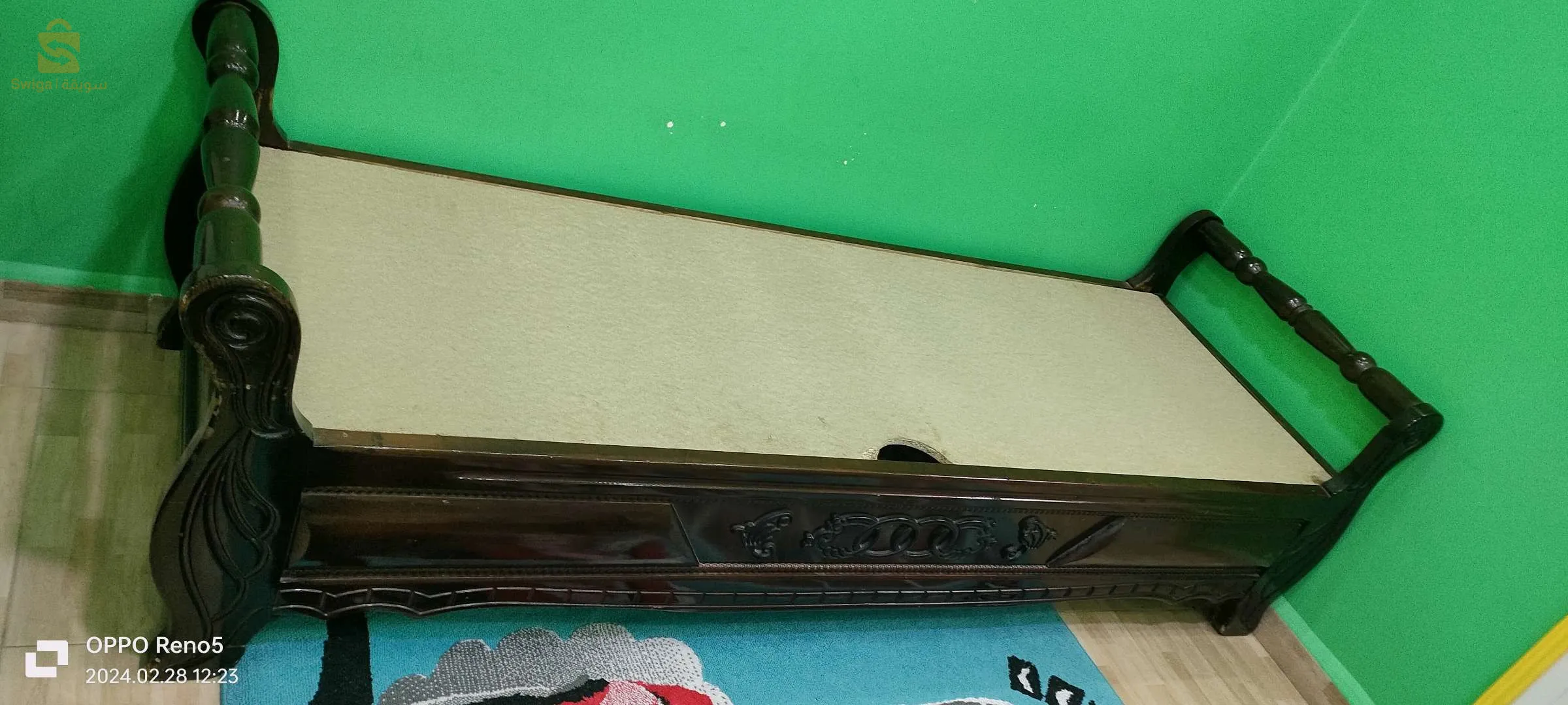 Deux canapés bon état