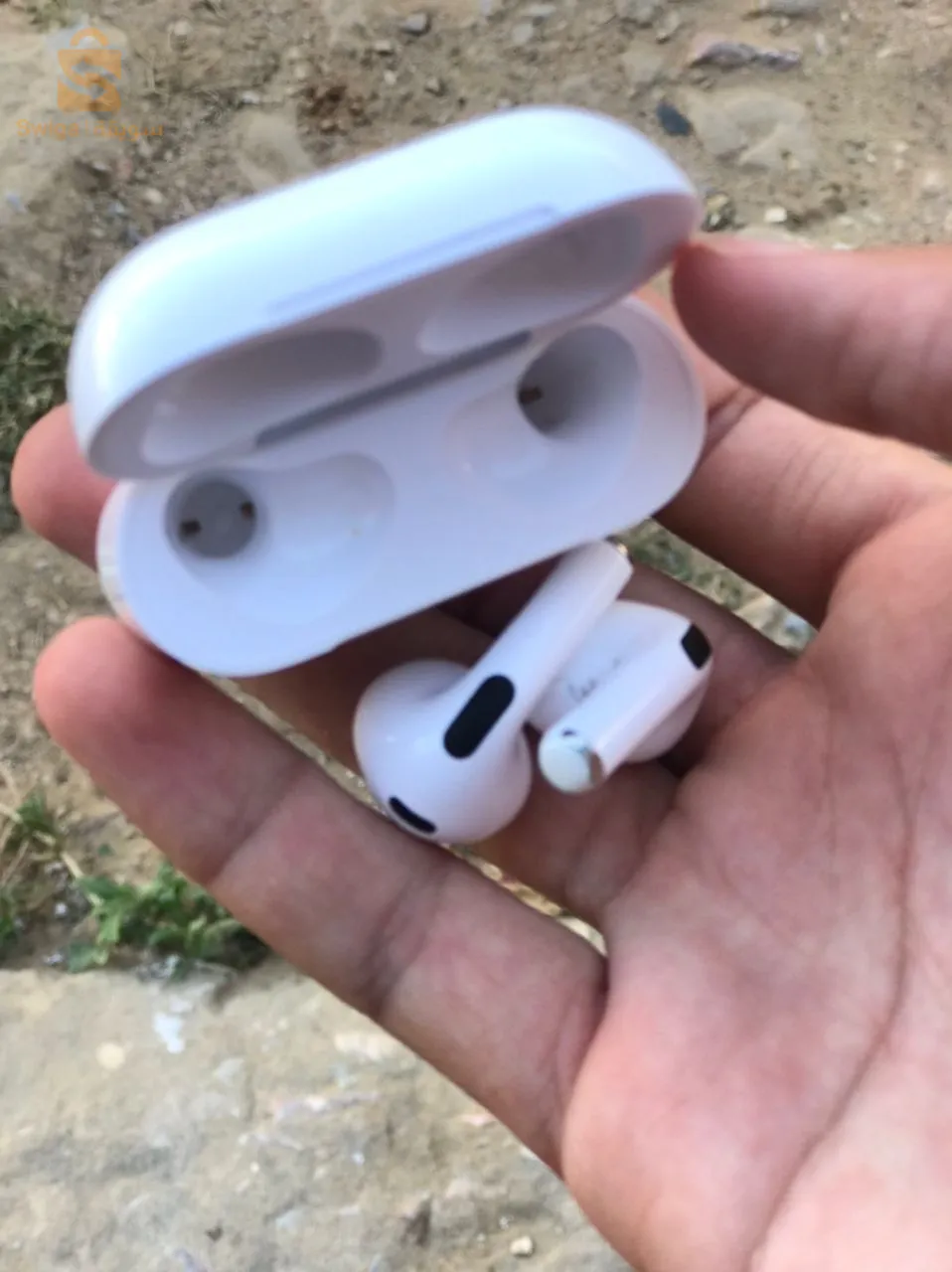 توصيل متوفر