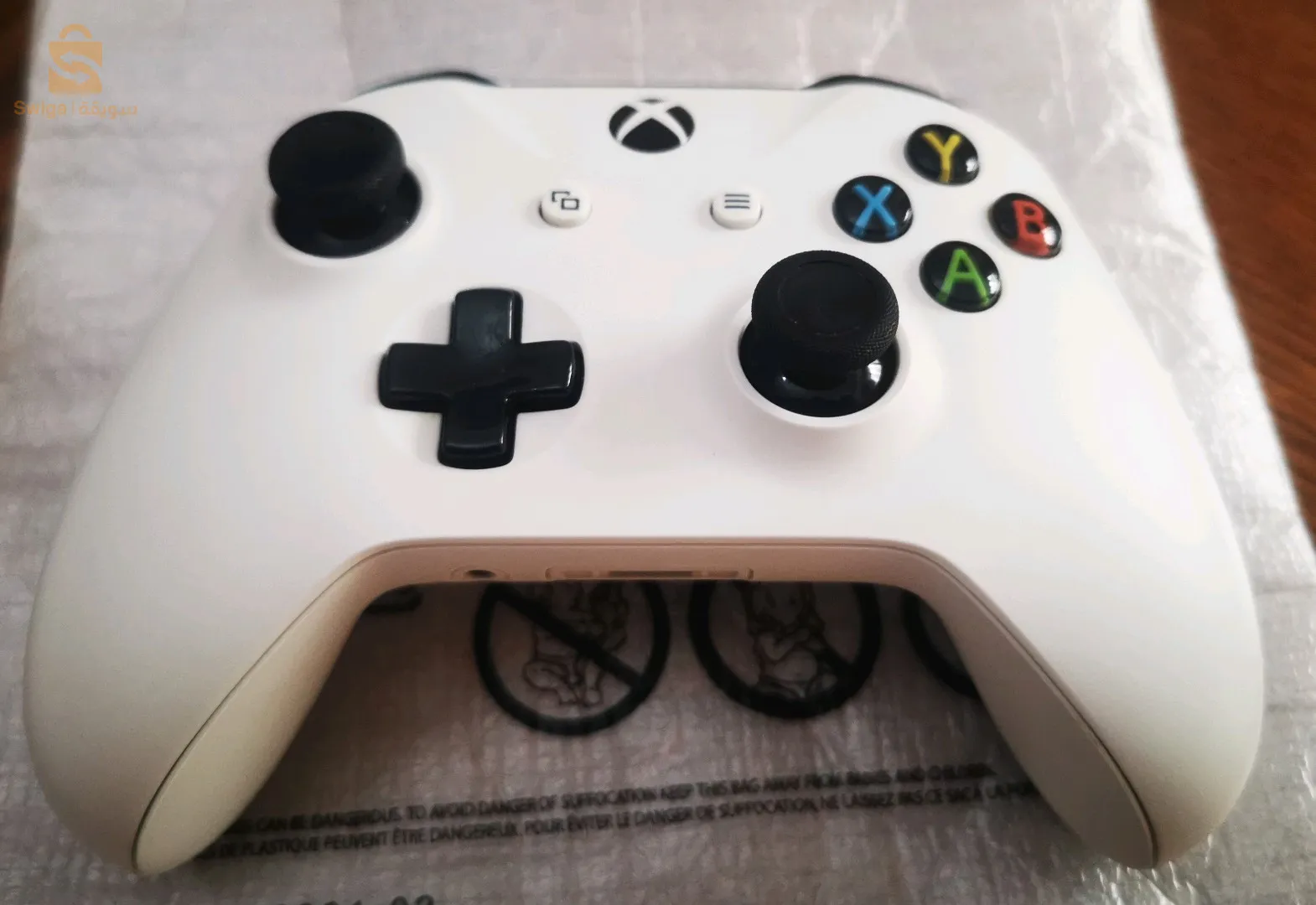 Xbox One S 500gb État 10/10 Venu de canada marche quelques jours