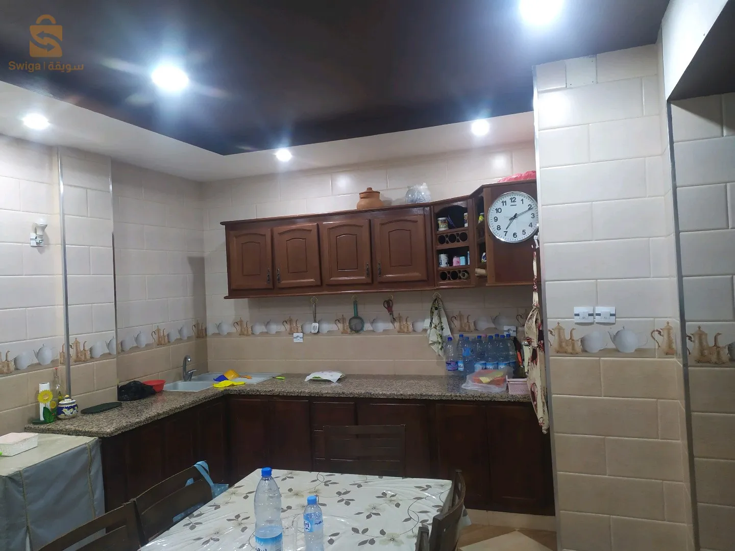 🔴بيفلا بيع  بحي لعبازيز بوقرة 
Fiha 3 fassad 200 metre r+2 makhdomine  retchossi fini ou 1 er kifkif 2 eme b9at fih 10 % khdma0659777260