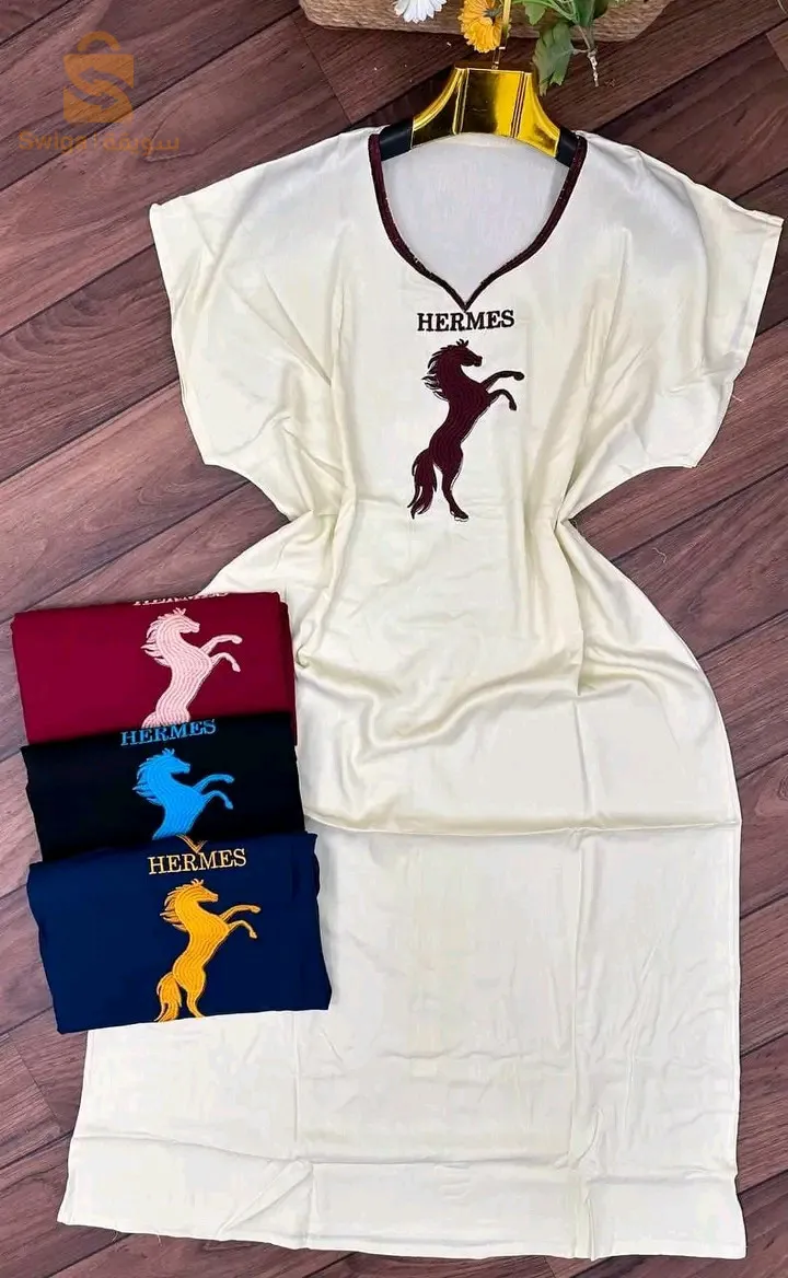 روب ميدي 
فيبران 
كاليتي وفينيسيون ما شاء الله 
la taille : standard 
لاطاي : سطوندار 
حاجة شابة مام لي حاب يخدم جملة مرحبا بيك اخي ولا اختي