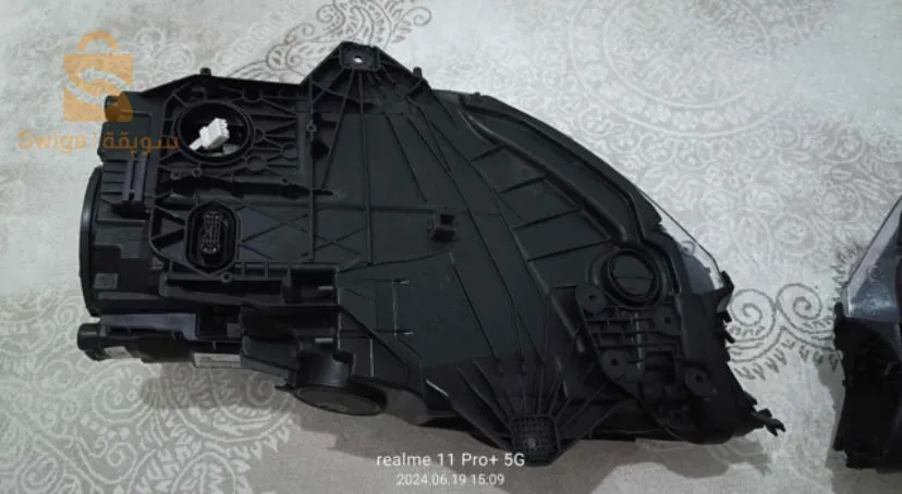 أضواء بوش و ايفوك فيلار