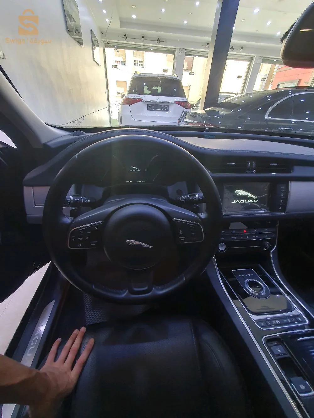 jaguar xf