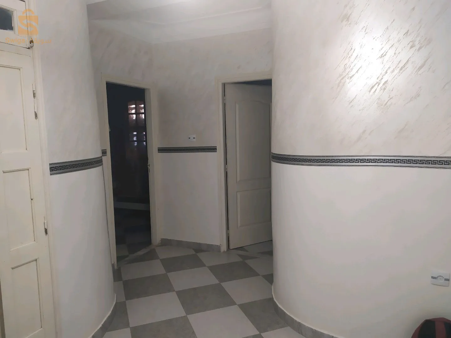 🔴بيفلا بيع  بحي لعبازيز بوقرة 
Fiha 3 fassad 200 metre r+2 makhdomine  retchossi fini ou 1 er kifkif 2 eme b9at fih 10 % khdma0659777260