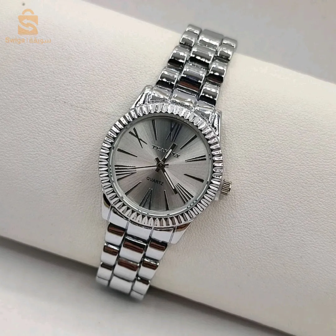 ساعات نسائية