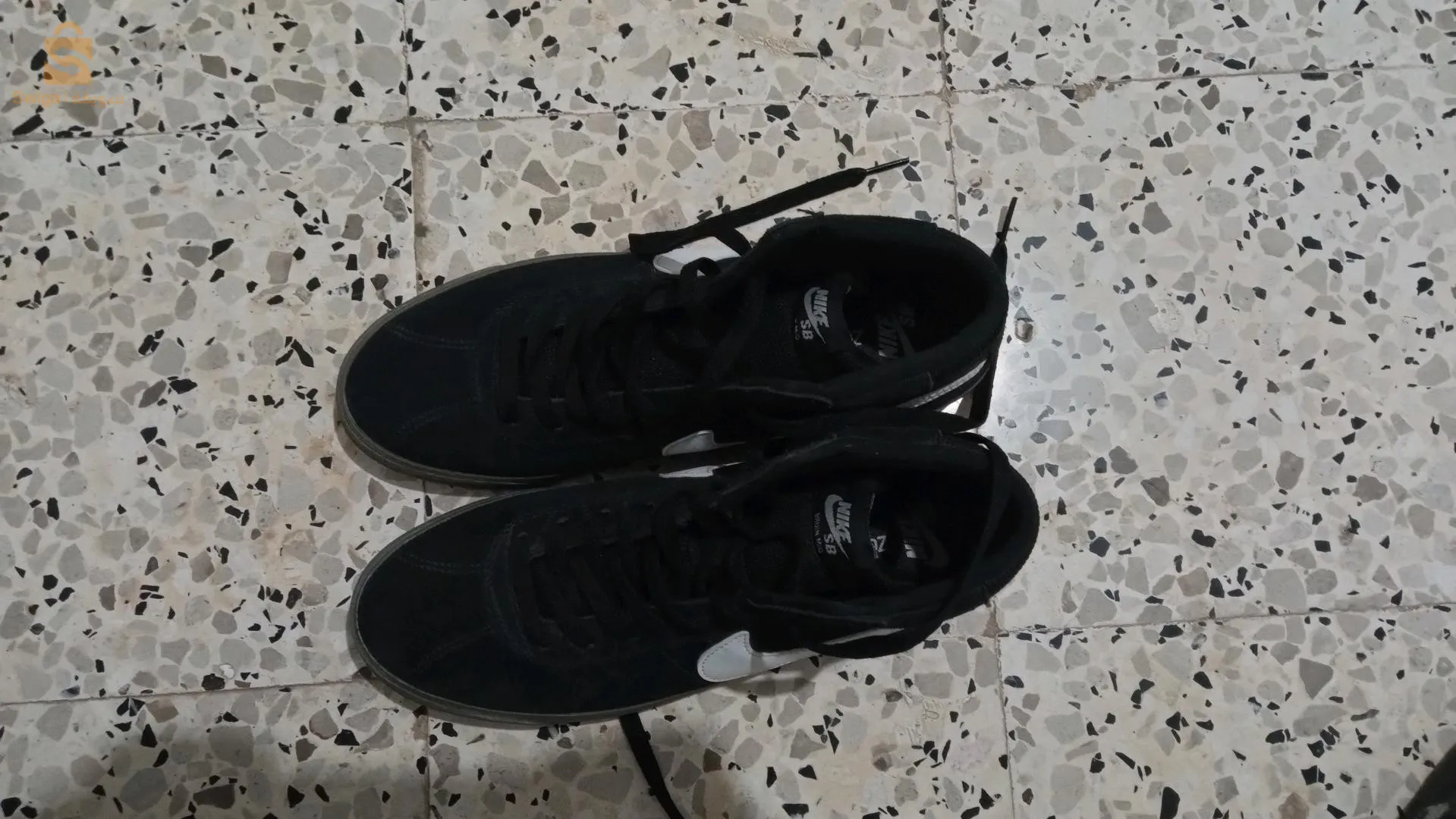nike sb gum black edition