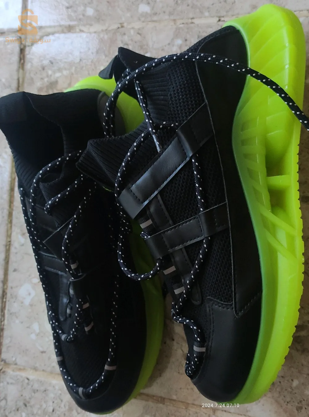 حذاء رياضي رجالي