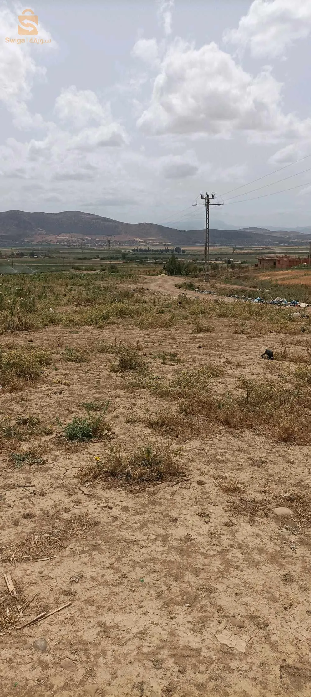 ارض للبيع