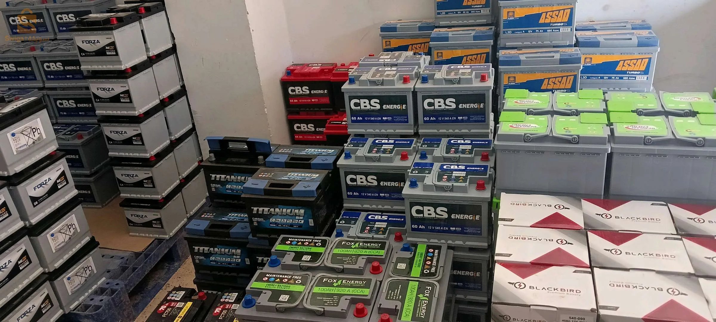 بيع جميع أنواع البطاريات للسيارات بالجملة والتجزئة مع إمكانية التوصيل 0561852702