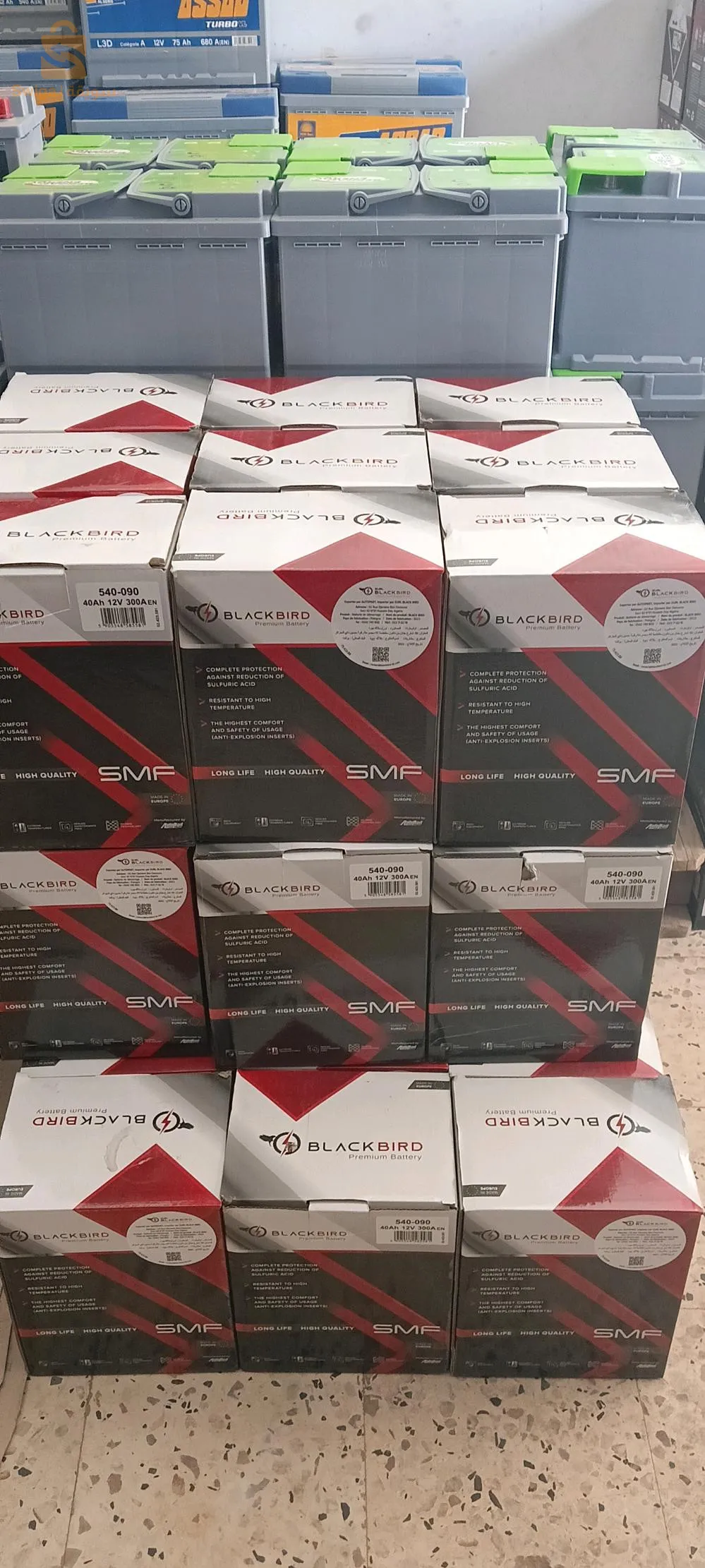 بيع جميع أنواع البطاريات للسيارات بالجملة والتجزئة مع إمكانية التوصيل 0561852702