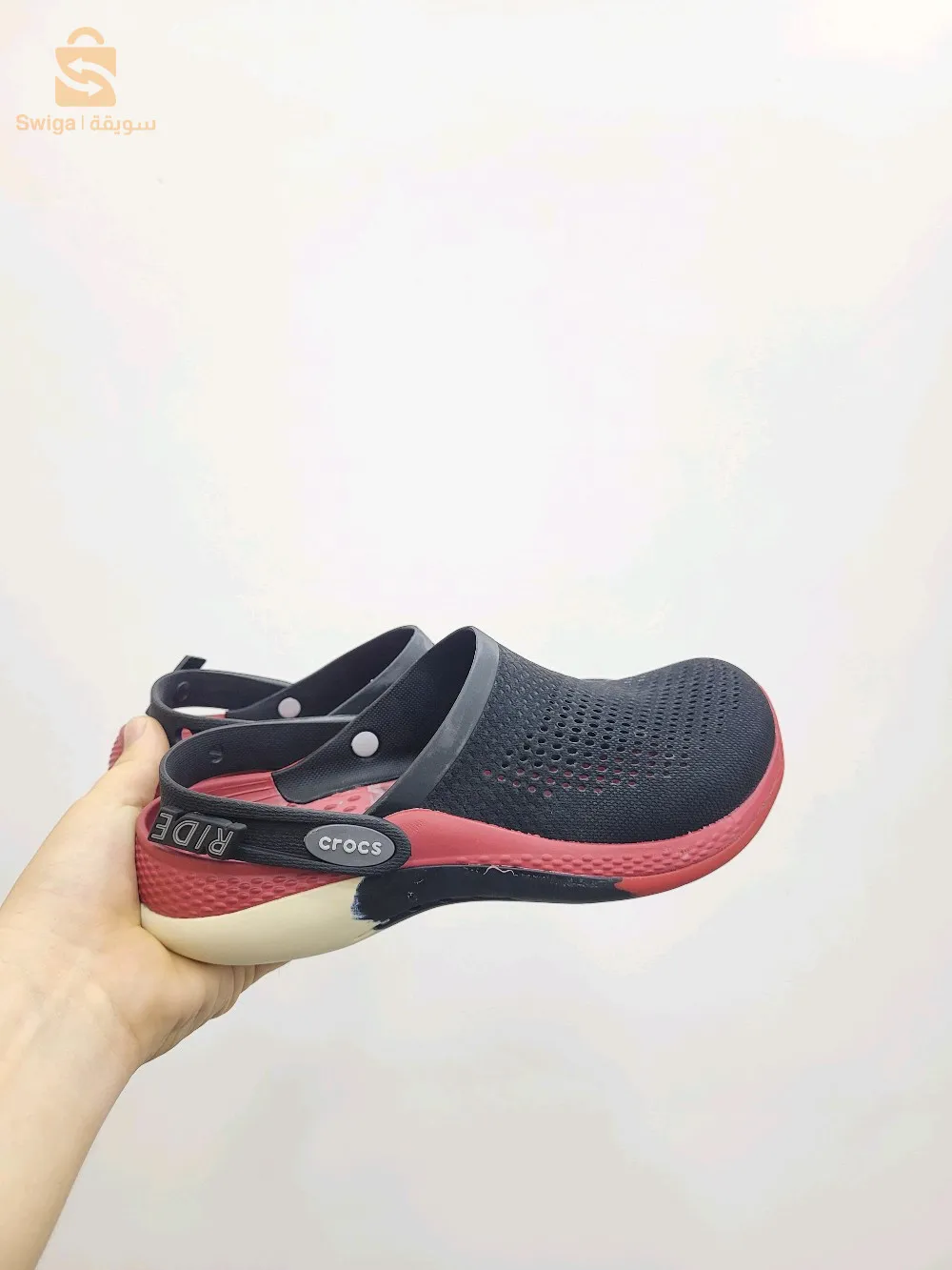 Nouvelle arrivage t3 crocs 📍
Li pointure :36/37/38/39/40/41/42/43/44✅️
Livraison disponible à alger 
Num : 0666.35.93.95