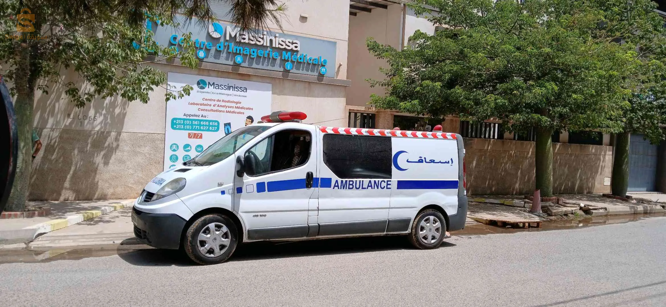 عندك مريض حرت�كيفاش تنقلو من المستشفى🏥إلى المنزل أو من المنزل🏠 إلى المستشفى أو العيادات🏥أو مراكز التصوير الطبي 🏪طاقم ambulance privé 🚑يوفر لكم وسائل النقل🚑و تسهل لكم مشكل التنقل بالمريض و الجنائز عبر كامل التراب الوطني🇩🇿للتواصل معنا0794648569📱0542657736 📱                                                  🇩🇿🚑Ambulance privé سيارات الإسعافChambi ambulance في خدمتك