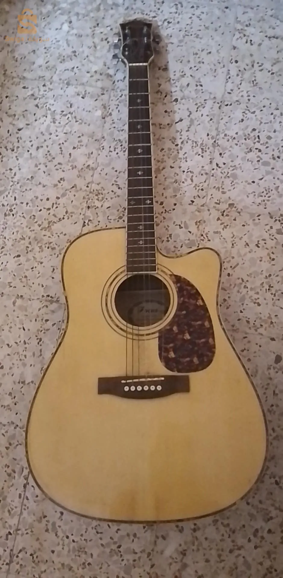 guitar electro accostique ڨيتار ايليكترو اكوستيك