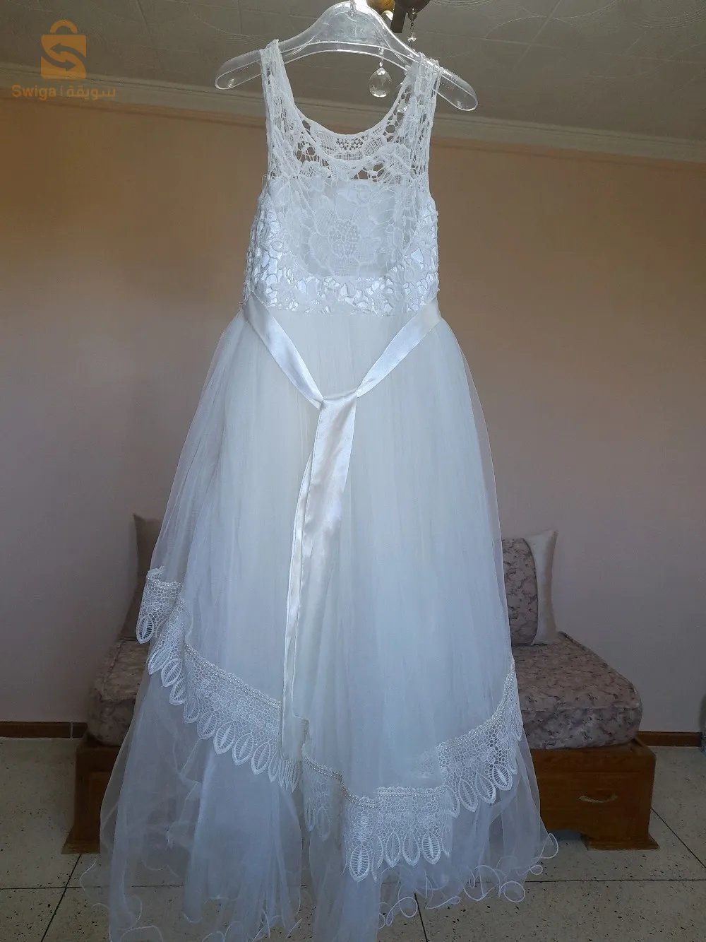 robe blanche et accessoires  pour filles  12_ 14 ans