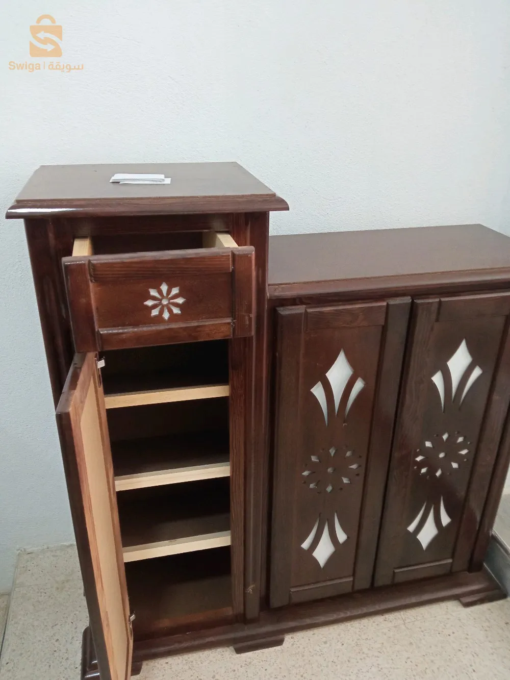 حاملة احذية