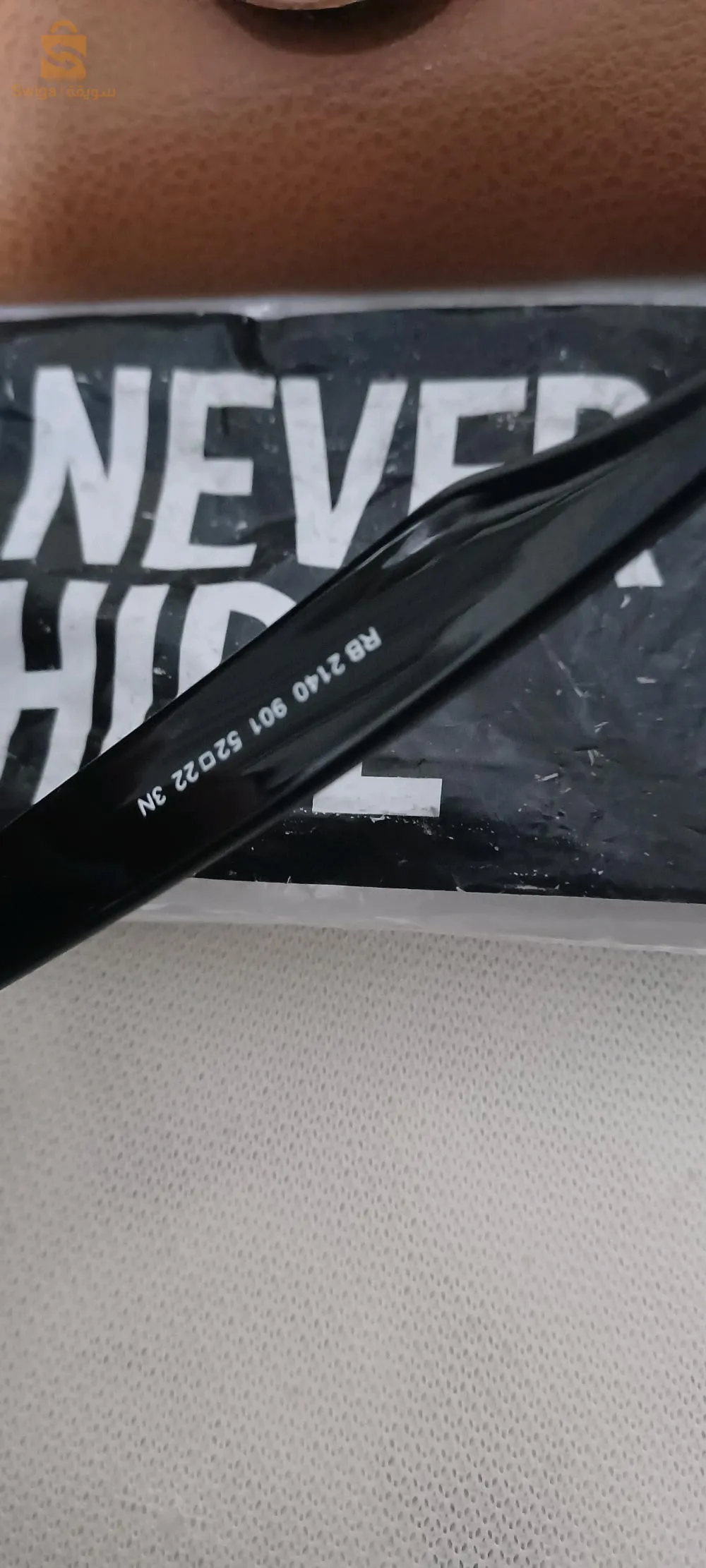 lunette soleil ray ban .