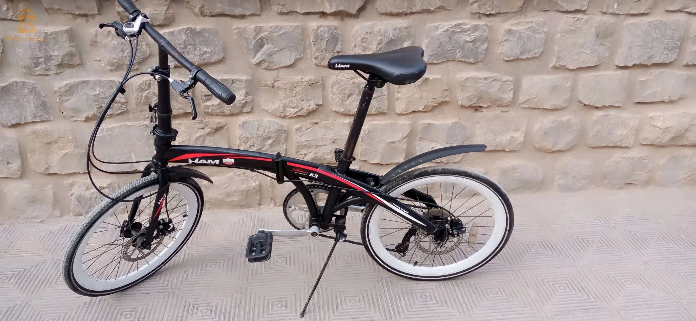 vélo pliante HAM avec ses pneus d'origine