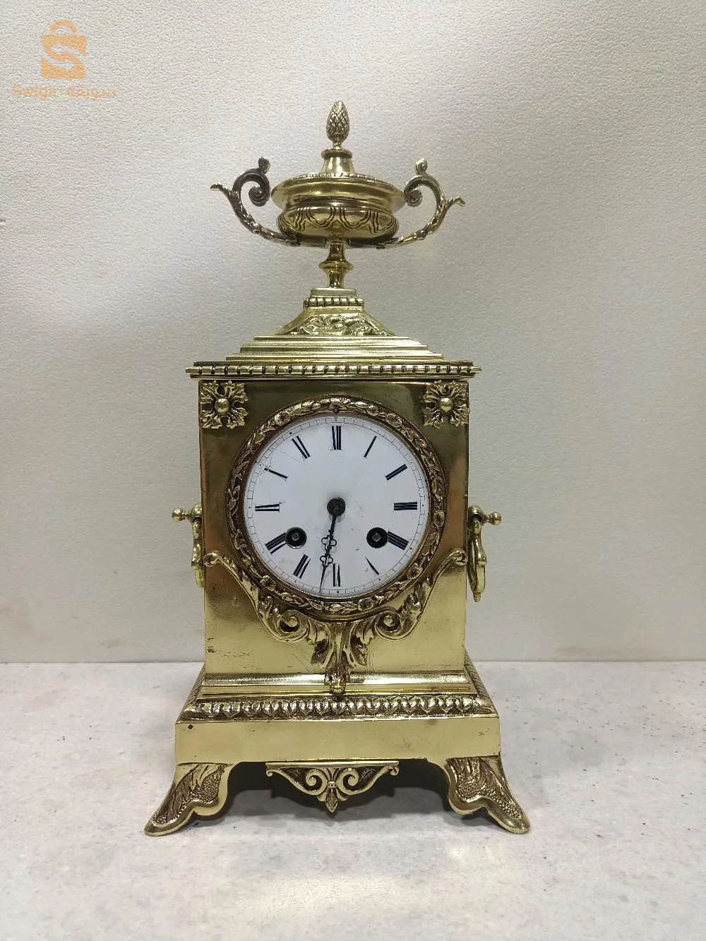 ساعة مكانكية قديمة من النحاس فرنسا 1800