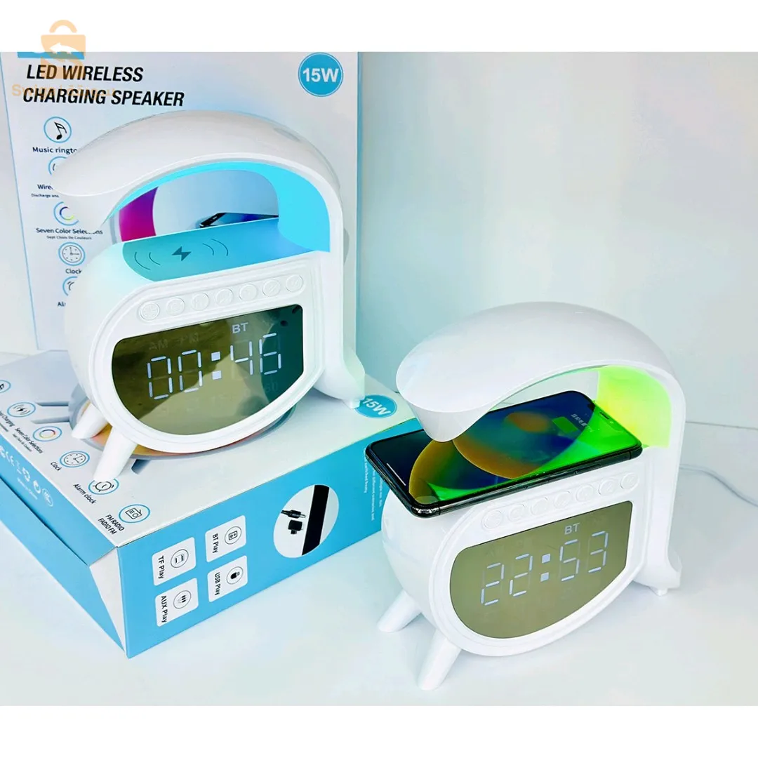 ساعة المنبه الذكية نوع G بشحن لاسلكي ومكبر صوت بلوتوث وإضاءة RGB موديل G63-أبيض