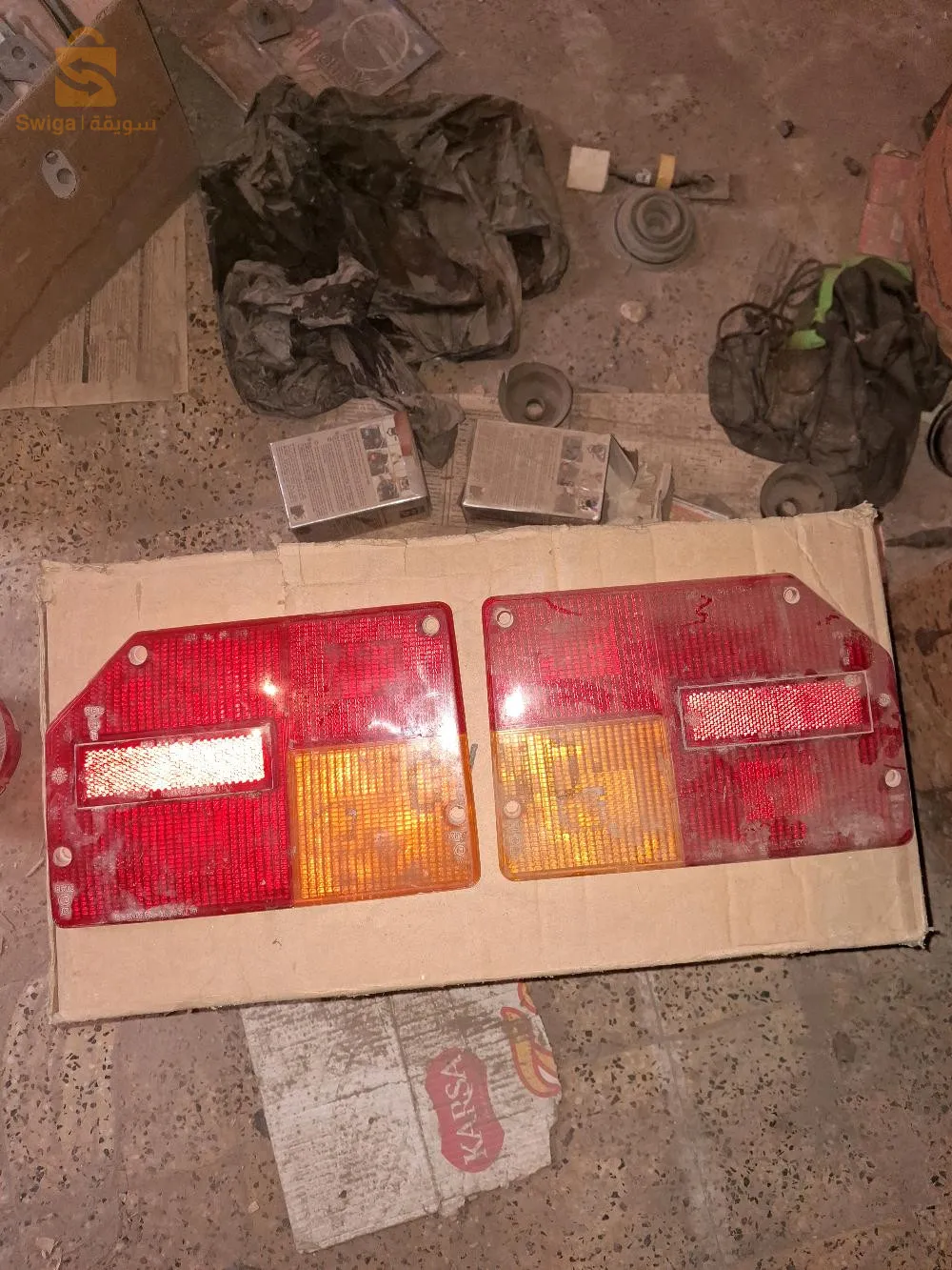 cache feu ariere fiat 128 et avant