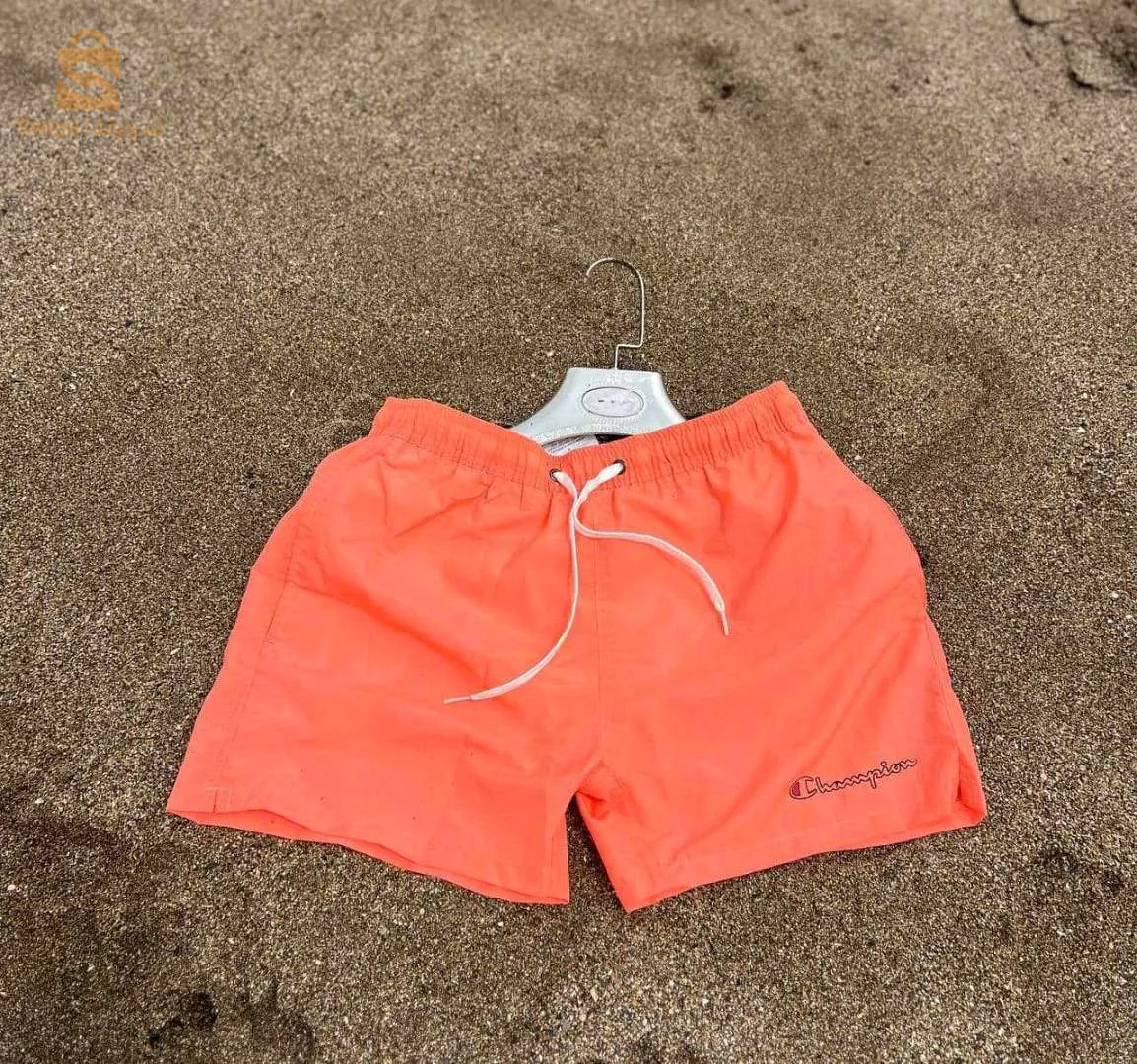 شورت للسباحة