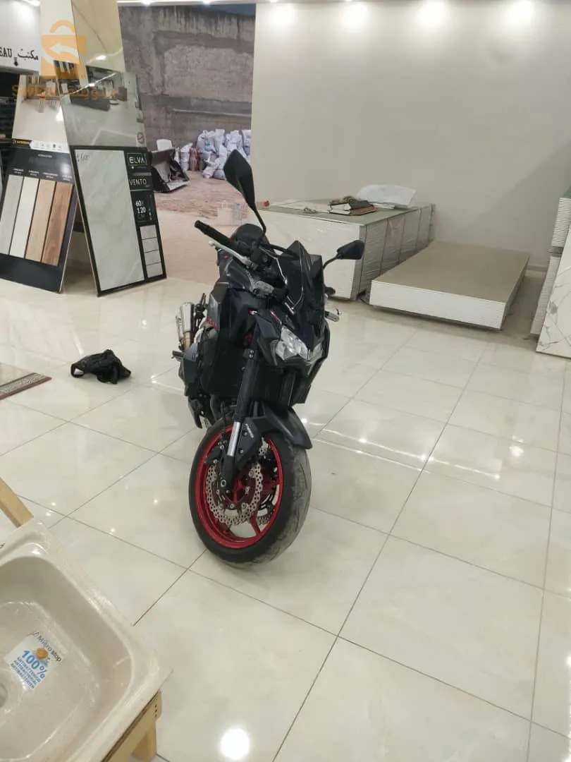 بيع دراجة نارية