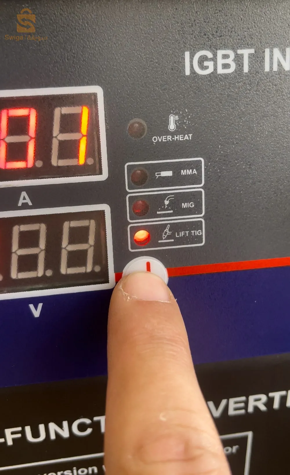 Poste à souder la marque ROYCE 800 ampère 3 en 1 MIG - MMA - LIFT TIG avec gaz ou sans gaz