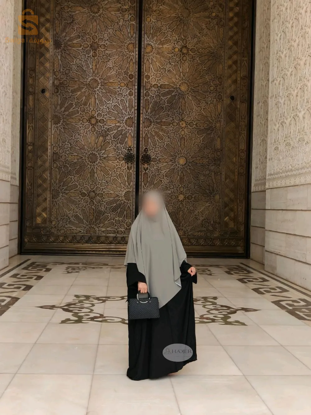 حجاب فضفاض مع إسدال طويل ✨️