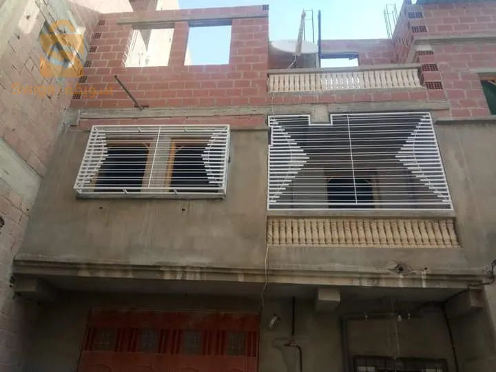 بناء المنازل من
