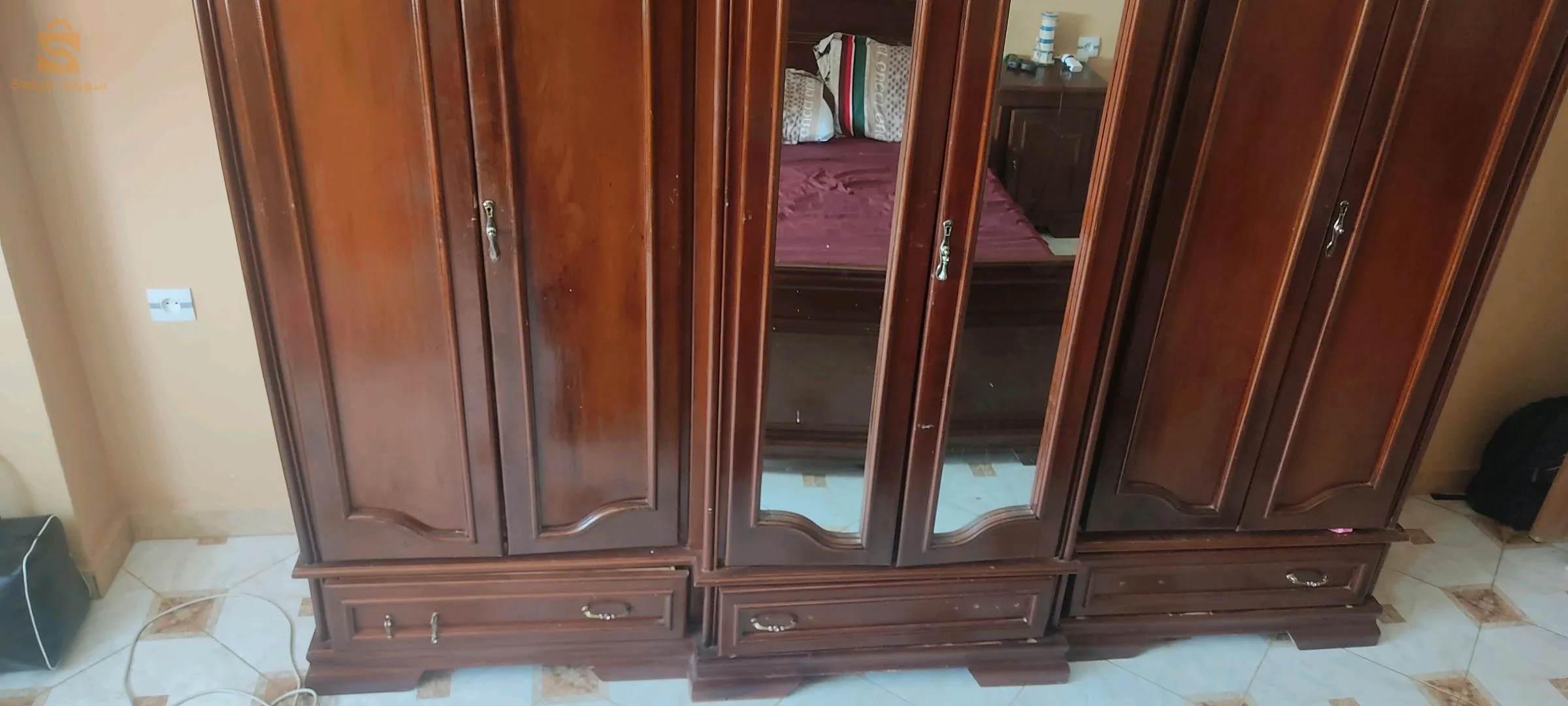 غرفةنوم للبيع حالة جيدة