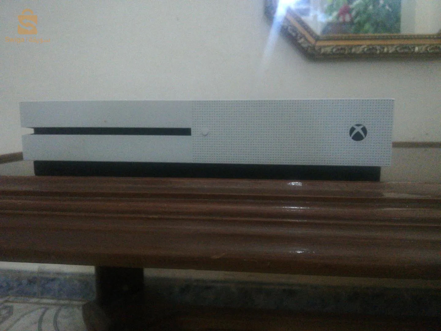 Xbox One S en vente en manette originale + Tiki Garonte + fils originaux + quelques jeux payants et