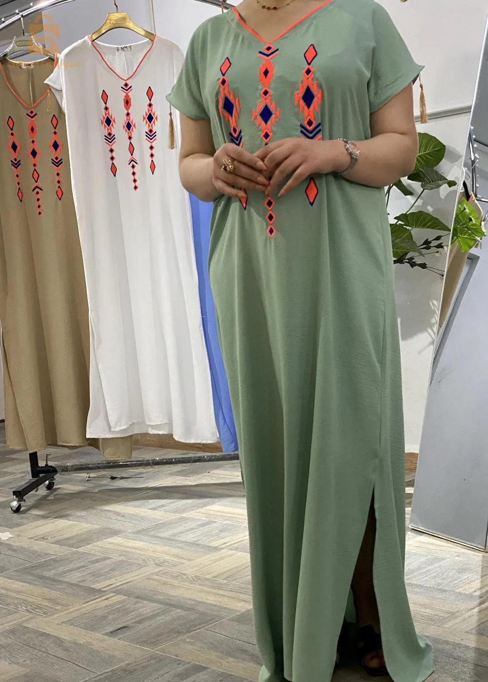 اشعار تنافسية من الورشة مباشرة شركة ليدا مودا مرحبا بكم 0555333504