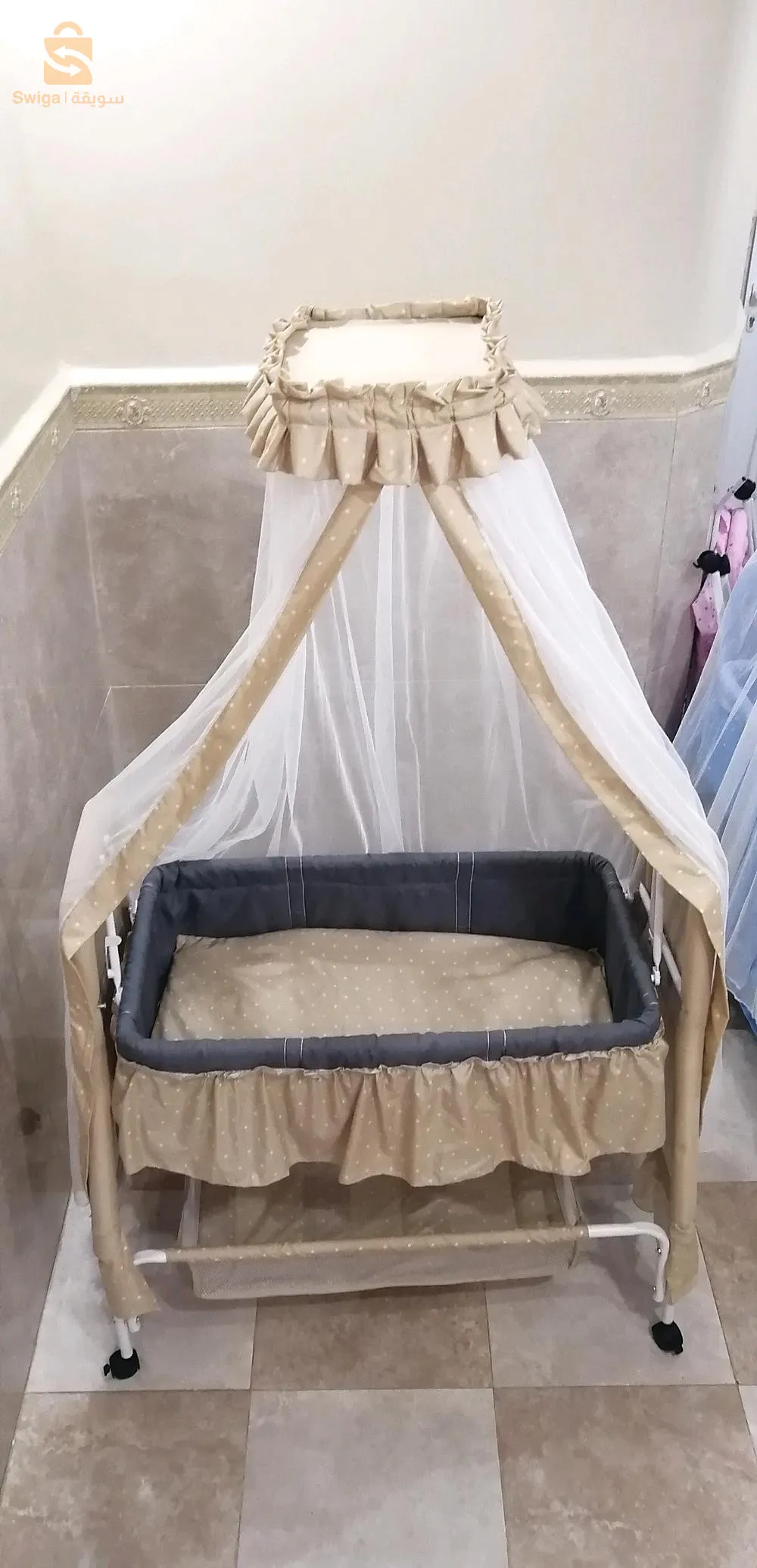 سرير اطفال