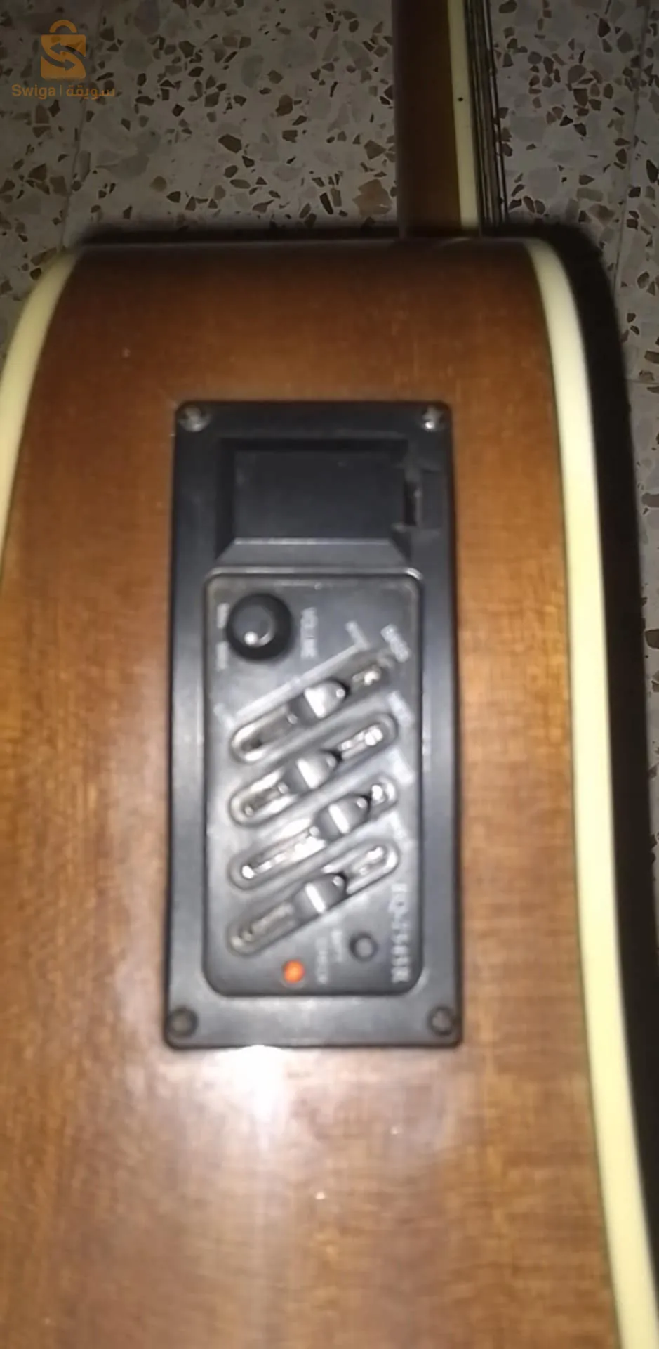 guitar electro accostique