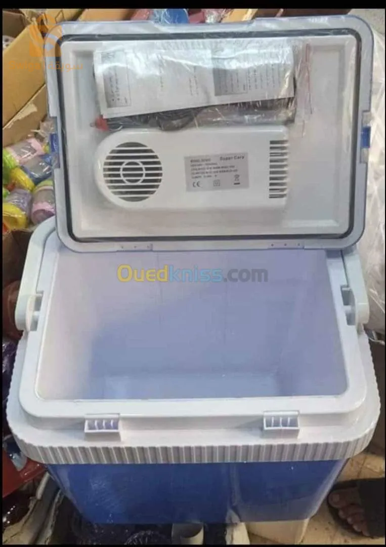 Glacière Eléctrique 12V+220V super cara