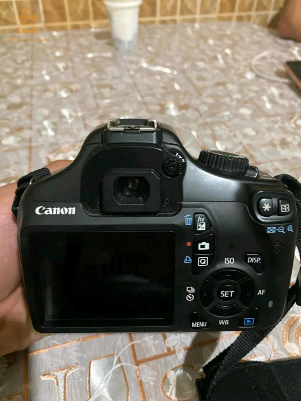 Canon 1100D