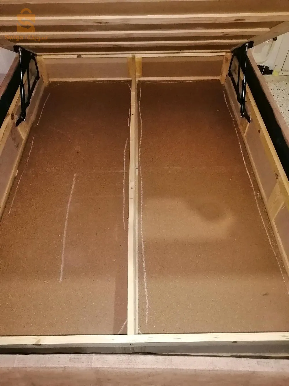 lit 2 place capitone