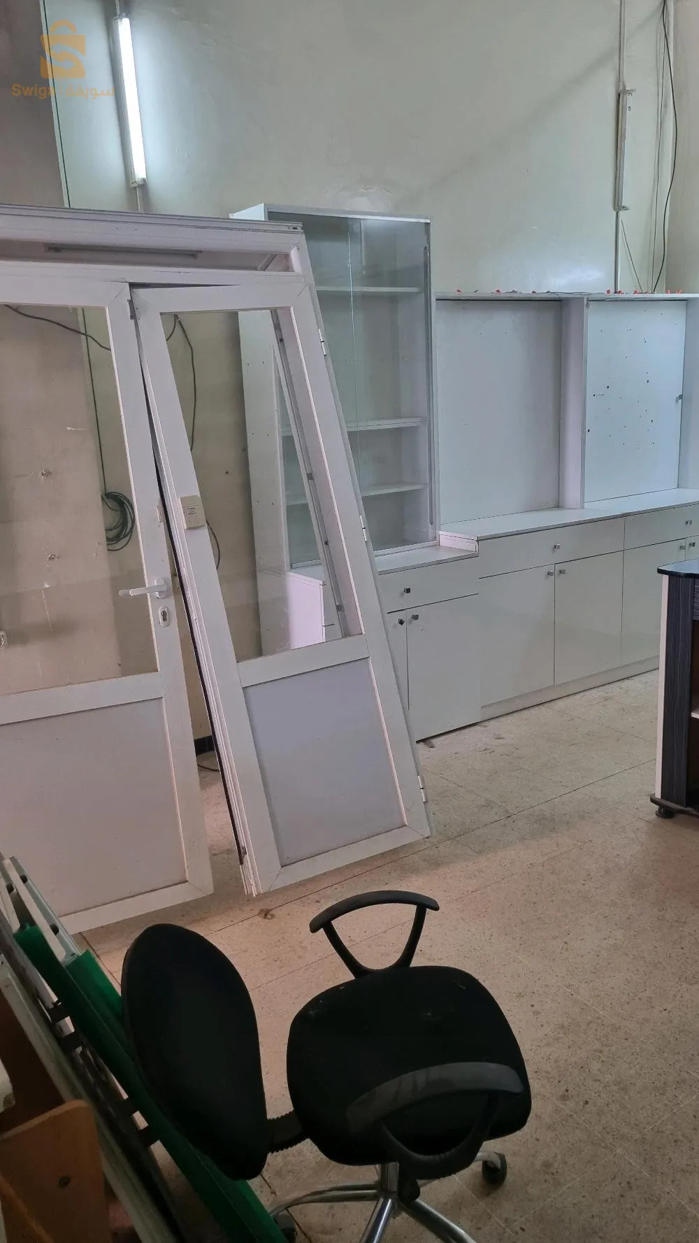 vends meuble pour magasin