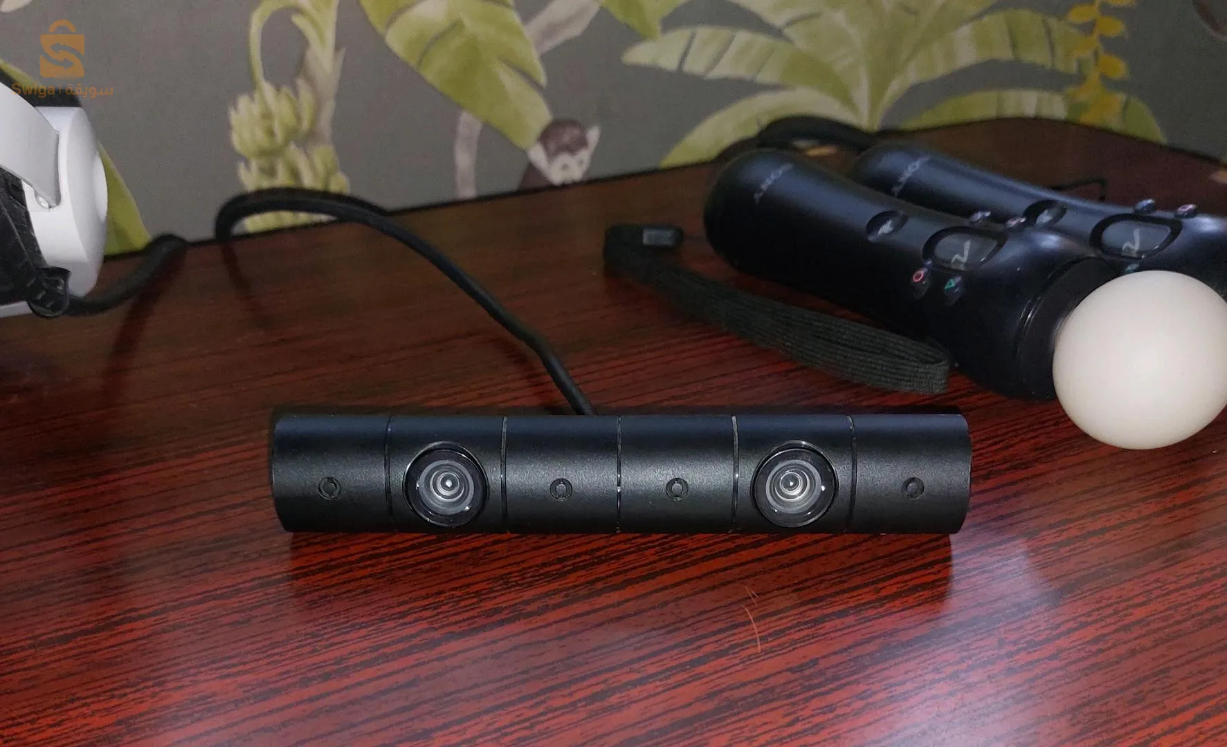 playstation vr ps4  avec original psvr camera et ps 3 camera et 2 ps move avec tous les câbles
Place : alger centre 
État : 9.5 / 10 
Nder échanger b téléphone