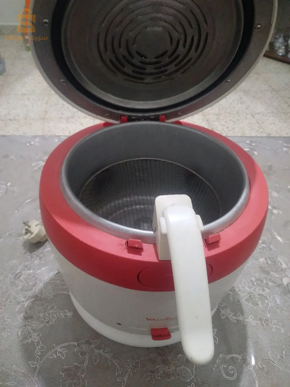 مقلات كهربائية