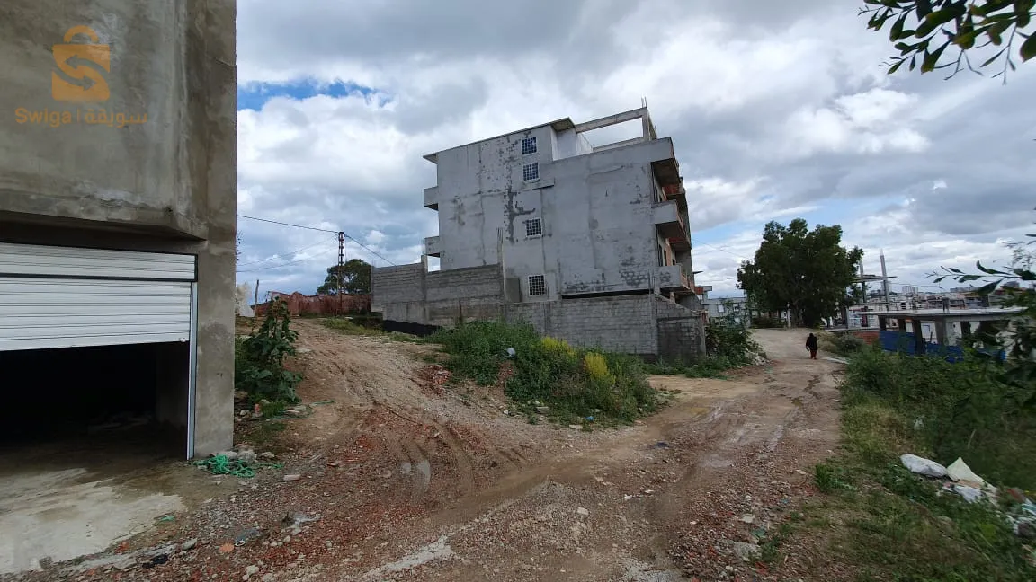 ارض للبيع في وسط مدينة عنابة مقابلة للبحر